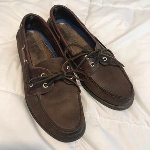 COPY - Sperry leather boat shoes